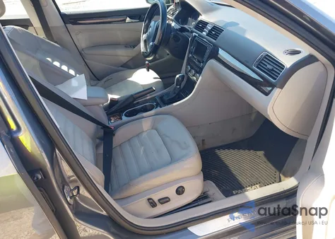 2014 Volkswagen Passat 2.0L Tdi Sel Premium из США, поврежденный, VIN 1VWCN7A31EC120005